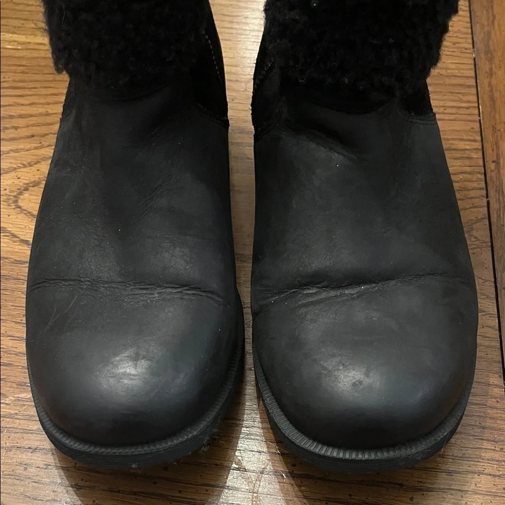 UGG cozy elegant